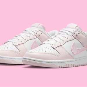 Nike Dunk Low Pink Paisley
